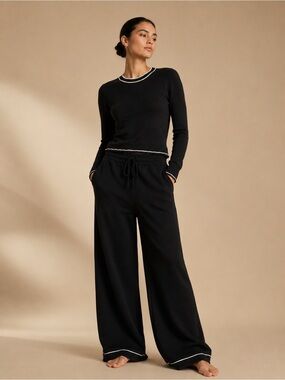 Black Wide-Leg Lounge Pants with Contrast Trim